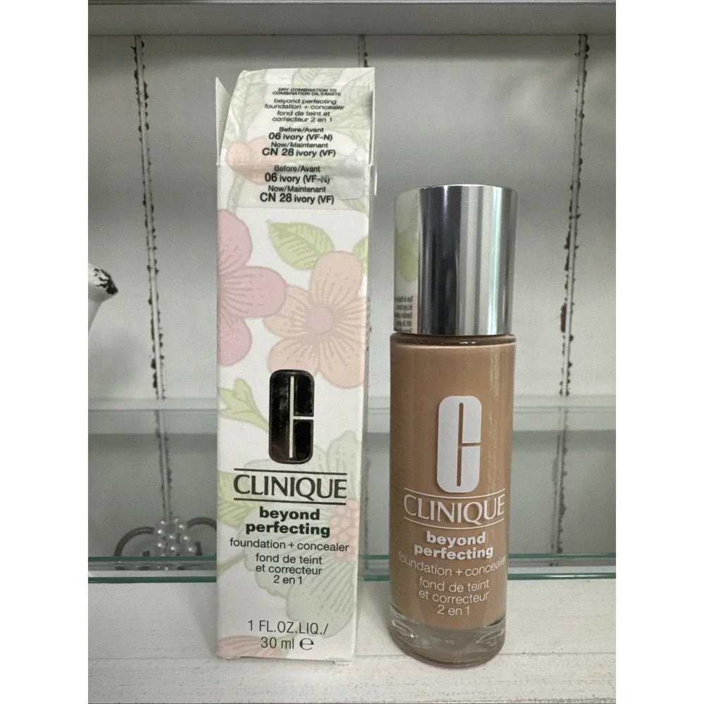 Clinique Beyond Perfecting Foundation + Concealer - CN 28 Ivory (VF) 1oz (1894)